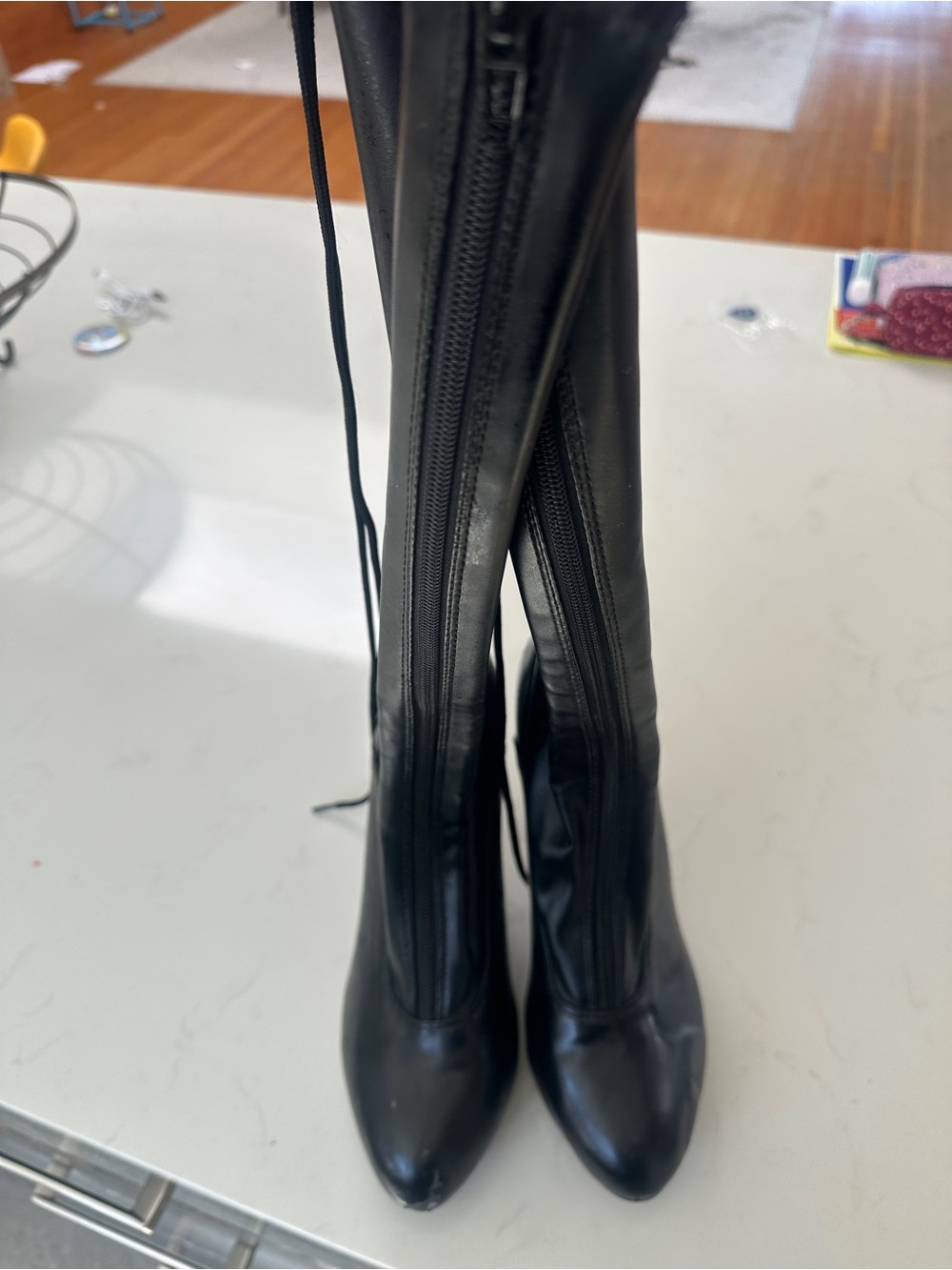 Pleaser 
Women's Pleaser Pink Label Eve 208 Knee-High Boot Sz 10